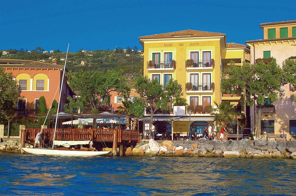 Hotel Del Porto Torri Del Benaco Exterior photo